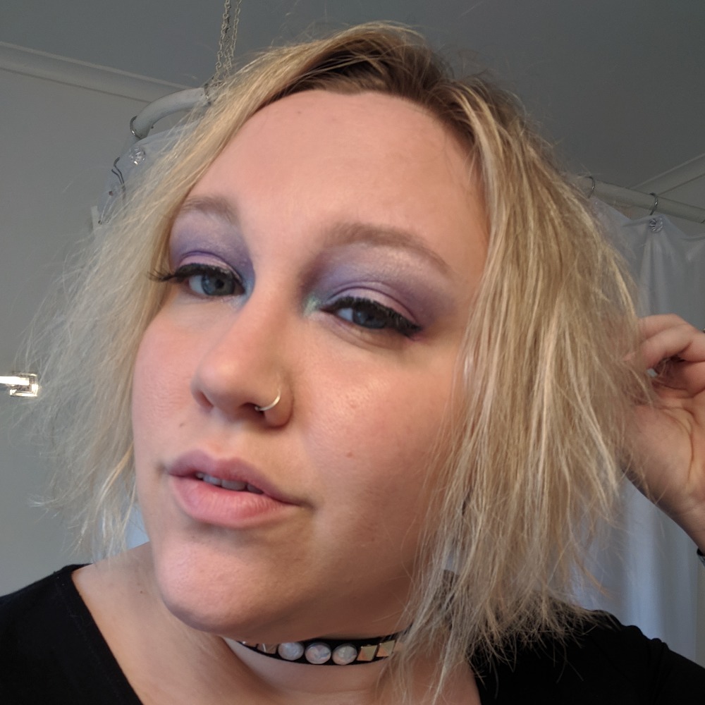 Meet your Posher, Julie